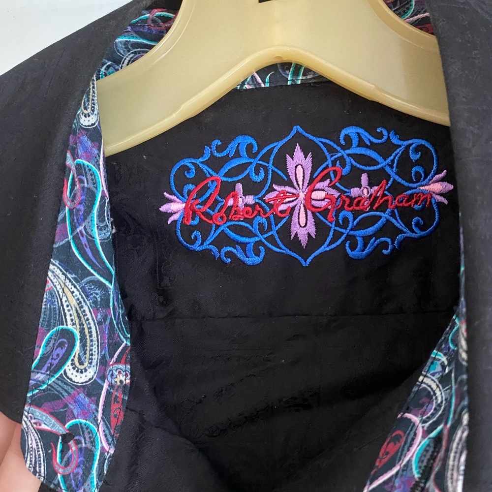 Robert Graham Button Up